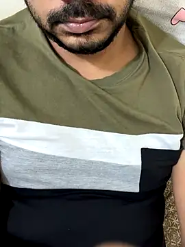 Handsome8677 online show from November 9, 2025, 10:36 pm