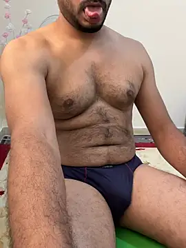 Handsome8677 online show from April 8, 2026, 7:54 am