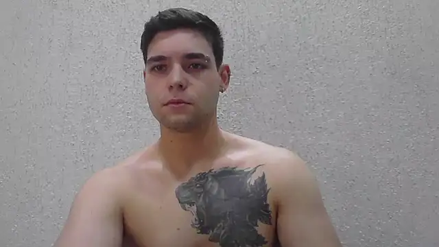 Snapshot of Zure-xxx chatting on May 30, 2026, 10:48 pm Zure-xxx online show from May 30, 2026, 10:48 pm