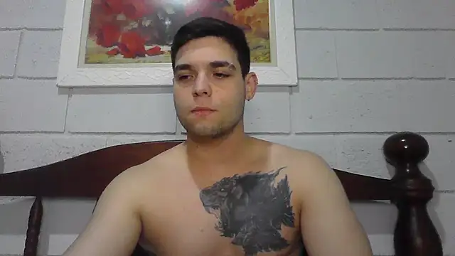 Snapshot of Zure-xxx chatting on July 20, 2026, 4:31 am Zure-xxx online show from July 20, 2026, 4:31 am