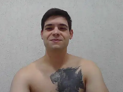 Snapshot of Zure-xxx chatting on February 24, 2026, 9:37 pm Zure-xxx online show from February 24, 2026, 9:37 pm