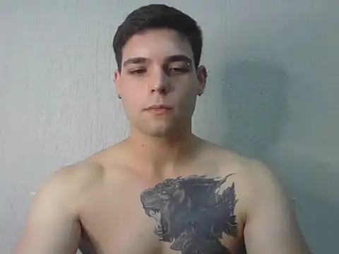 Snapshot of Zure-xxx chatting on February 3, 2026, 2:53 am Zure-xxx online show from February 3, 2026, 2:53 am