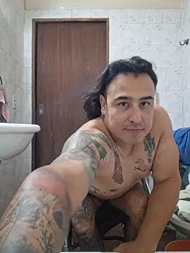 Rueditasss online show from April 20, 2026, 1:45 pm