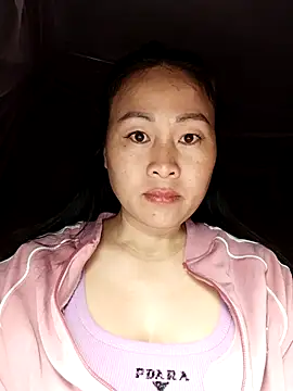 Snapshot of Spring-mky chatting on November 21, 2025, 12:09 am Spring-mky online show from November 21, 2025, 12:09 am