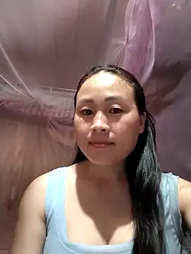 Snapshot of Spring-mky chatting on October 29, 2025, 3:22 pm Spring-mky online show from October 29, 2025, 3:22 pm