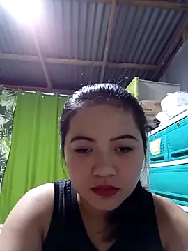 Snapshot of XxxHotCouples4u chatting on April 3, 2026, 2:45 pm XxxHotCouples4u online show from April 3, 2026, 2:45 pm