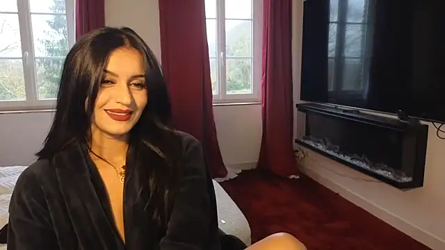 Snapshot of Lailawick chatting on November 15, 2025, 2:54 pm Lailawick online show from November 15, 2025, 2:54 pm