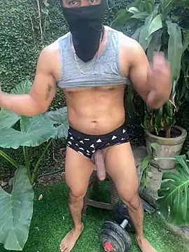 Snapshot of the_vein18 chatting on February 11, 2026, 5:02 pm the vein18 online show from February 11, 2026, 5:02 pm