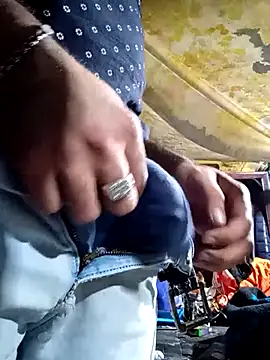 Snapshot of Cogelonregio chatting on October 18, 2025, 4:25 am Cogelonregio online show from October 18, 2025, 4:25 am