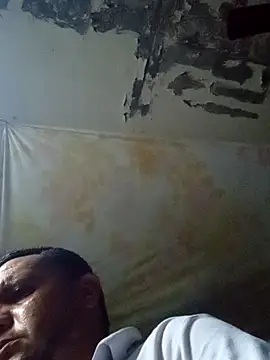 Snapshot of Cogelonregio chatting on October 27, 2025, 11:38 pm Cogelonregio online show from October 27, 2025, 11:38 pm