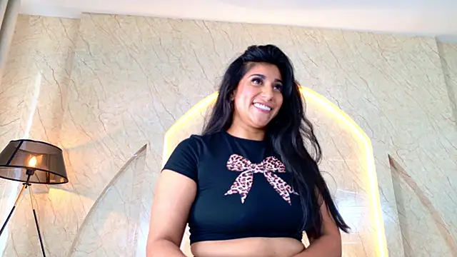 Antonella Russo1 online show from April 9, 2026, 1:06 pm