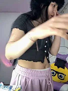 Snapshot of Midori_rosse chatting on May 29, 2026, 10:38 pm Midori rosse online show from May 29, 2026, 10:38 pm