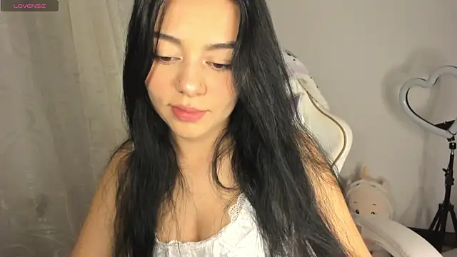 Midori rosse online show from March 23, 2026, 2:22 am