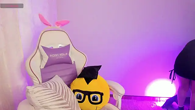 Midori rosse online show from October 28, 2025, 10:20 pm