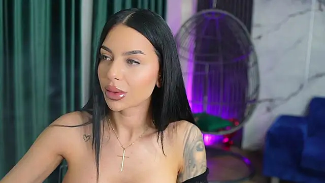 SpicyMaple  online show from October 28, 2025, 7:57 pm