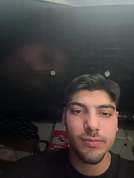 emir343475 online show from November 21, 2025, 7:46 pm