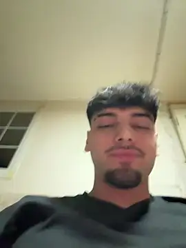 emir343475 online show from March 2, 2026, 8:27 pm