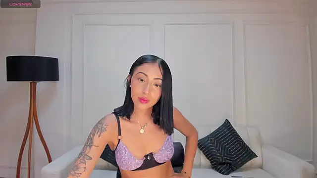 Snapshot of CelesteMoonX chatting on November 25, 2025, 1:50 am CelesteMoonX online show from November 25, 2025, 1:50 am