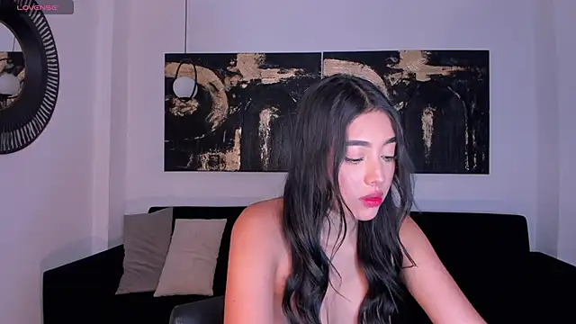 ScarlettBlaze  online show from April 18, 2026, 12:07 pm