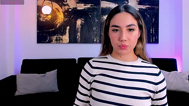 Snapshot of AnnieMonroe1 chatting on December 19, 2025, 2:19 pm AnnieMonroe1 online show from December 19, 2025, 2:19 pm