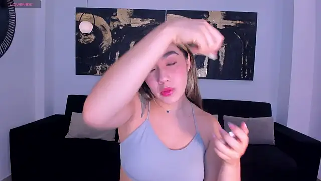 Snapshot of AnnieMonroe1 chatting on November 11, 2025, 11:38 am AnnieMonroe1 online show from November 11, 2025, 11:38 am