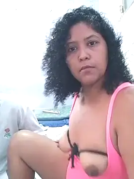 isabel and hekler online show from November 22, 2025, 11:20 am