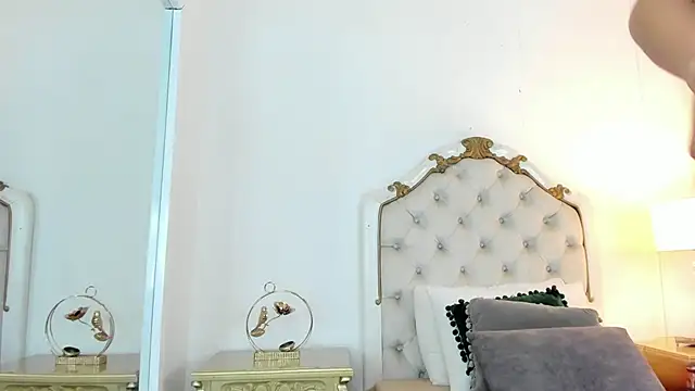 jessi lopez45 online show from November 26, 2025, 8:31 pm