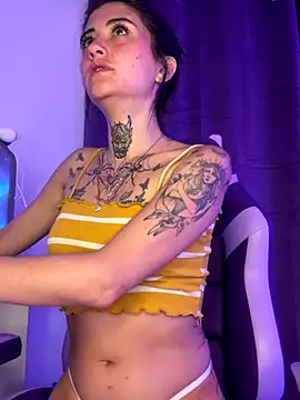 Maiaaa 11 online show from November 23, 2025, 2:43 am