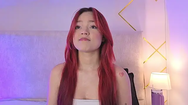 Snapshot of Martinaa_Garcia chatting on May 29, 2026, 7:42 pm Martinaa Garcia online show from May 29, 2026, 7:42 pm