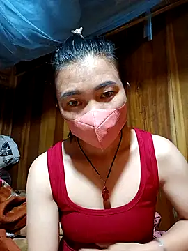 Snapshot of omai-ngot chatting on October 16, 2025, 4:32 am omai-ngot online show from October 16, 2025, 4:32 am