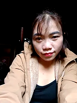 Snapshot of omai-ngot chatting on November 4, 2025, 1:53 am omai-ngot online show from November 4, 2025, 1:53 am