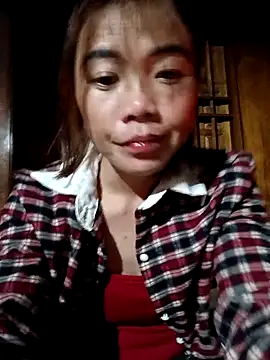 Snapshot of omai-ngot chatting on November 15, 2025, 1:37 pm omai-ngot online show from November 15, 2025, 1:37 pm