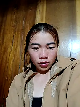 Snapshot of omai-ngot chatting on November 18, 2025, 6:55 pm omai-ngot online show from November 18, 2025, 6:55 pm