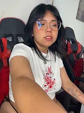 Snapshot of _Bella_7 chatting on October 27, 2025, 2:45 am Bella 7 online show from October 27, 2025, 2:45 am