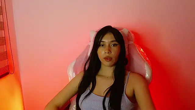 Snapshot of kathy_de chatting on October 19, 2025, 10:34 pm kathy de online show from October 19, 2025, 10:34 pm