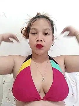 Snapshot of xxsexytitsxx chatting on March 15, 2026, 5:14 am xxsexytitsxx online show from March 15, 2026, 5:14 am