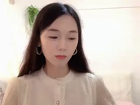 Keke-Baby170 online show from October 28, 2025, 6:45 am