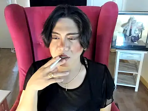 GoldenTs69 online show from November 18, 2025, 4:05 am