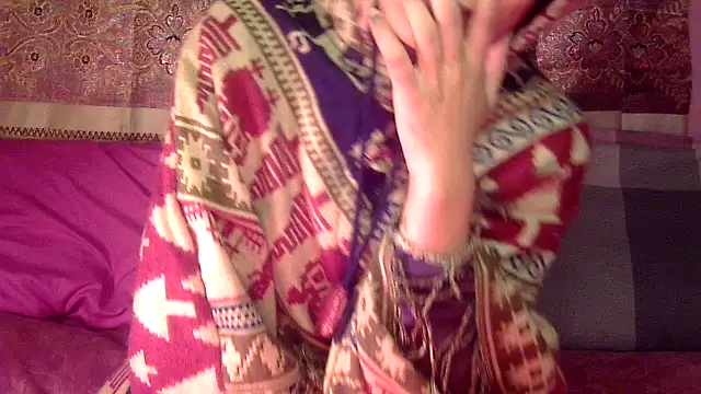 fairyy tale online show from December 22, 2025, 8:31 pm