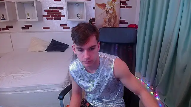 BradyFlint online show from December 17, 2025, 5:23 am