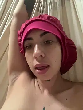 Snapshot of Mariam_cuttee chatting on May 20, 2026, 3:09 pm Mariam cuttee online show from May 20, 2026, 3:09 pm