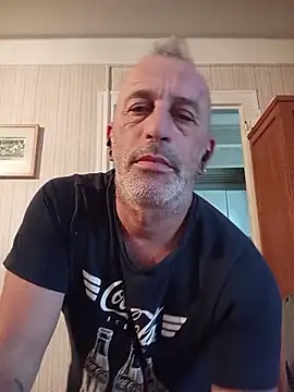 Ptitcouic online show from November 5, 2025, 9:12 am