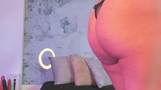 Karina chastillo online show from January 18, 2026, 11:35 am