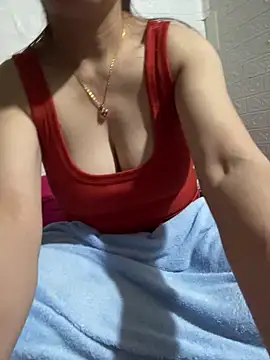 tabby-cat11 online show from February 15, 2026, 8:46 am