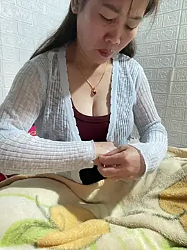 tabby-cat11 online show from January 15, 2026, 1:58 pm