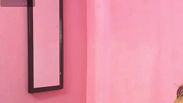 Snapshot of warayana_ chatting on March 2, 2026, 8:49 pm warayana online show from March 2, 2026, 8:49 pm