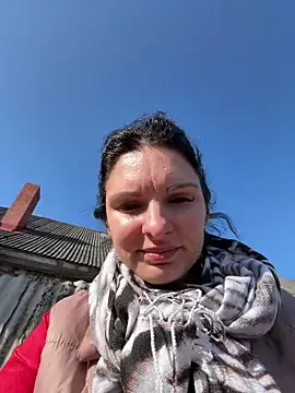 kinkysarahx online show from March 10, 2026, 11:25 am