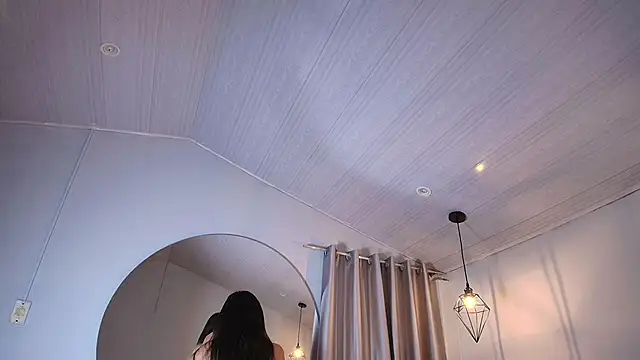 Snapshot of ivy_bonnie chatting on November 6, 2025, 11:47 am ivy bonnie online show from November 6, 2025, 11:47 am