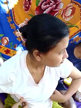 Snapshot of sexylive1100 chatting on November 18, 2025, 3:43 am sexylive1100 online show from November 18, 2025, 3:43 am