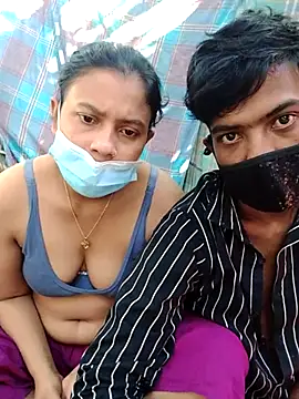 Snapshot of sexylive1100 chatting on November 17, 2025, 3:21 am sexylive1100 online show from November 17, 2025, 3:21 am